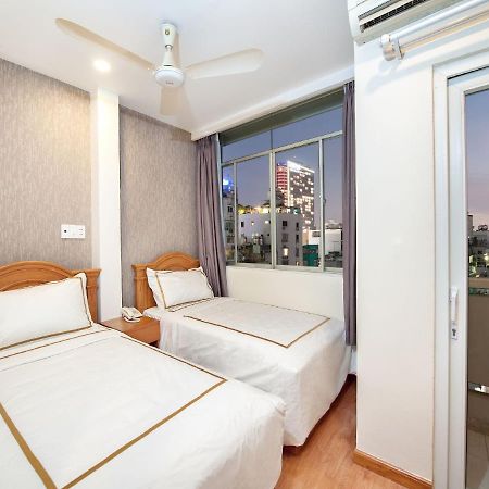 Lan Anh Hotel Ho Chi Minh City Exterior photo