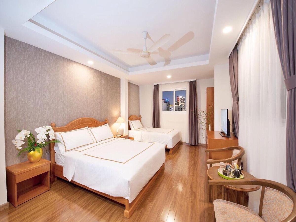 Lan Anh Hotel Ho Chi Minh City Exterior photo
